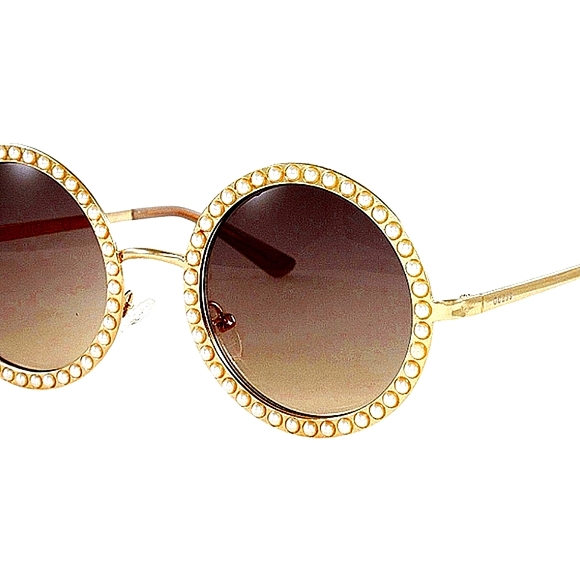 Guess Chic Sunglasses Pearl White Girly Gold Lense Red Guess Glasses Case - Picture 3 of 12